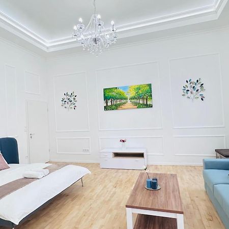 Jozsef 65 Apartment Budapest Bagian luar foto