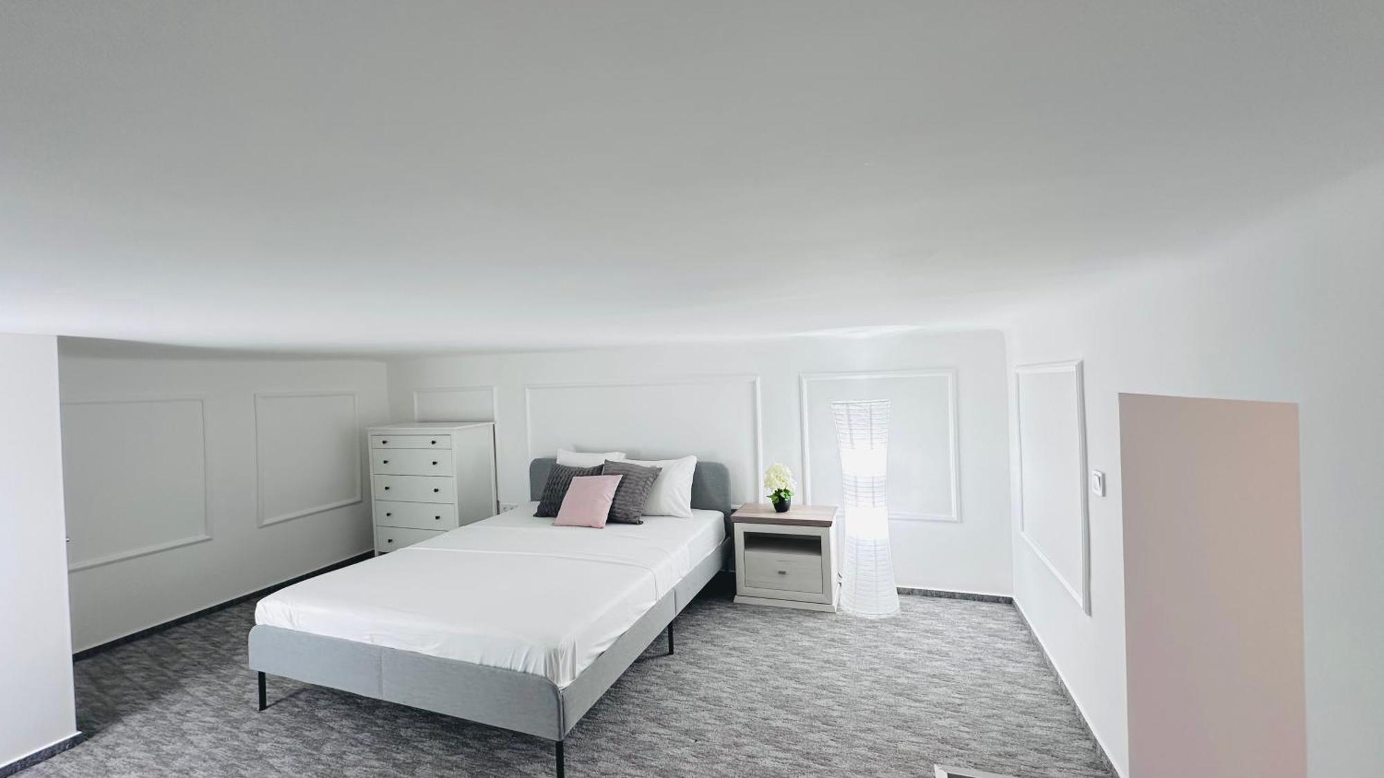 Jozsef 65 Apartment Budapest Bagian luar foto
